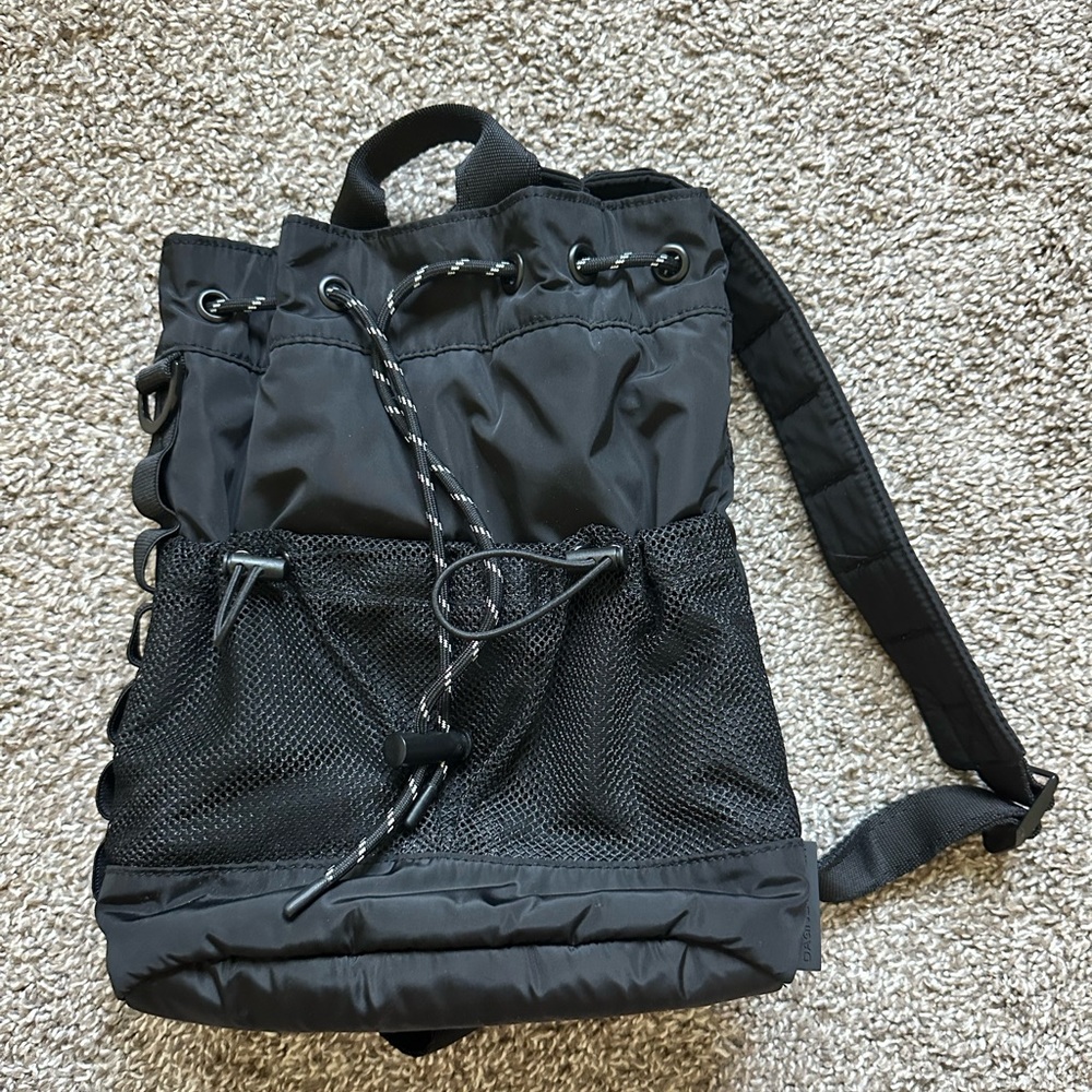 Dagne Dover Nova Sling